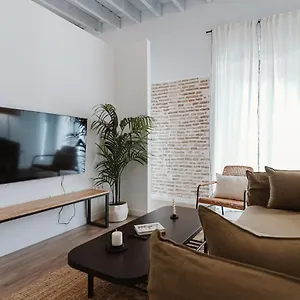 O&l Puñonrostro Bright Minimalist , Siviglia Spagna